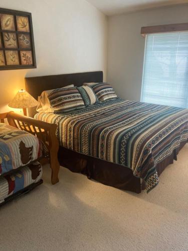 5123 Summit View Court in Somerset, USA