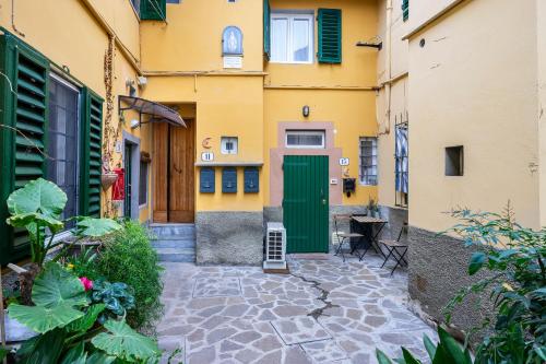 Superior Apartment image 3