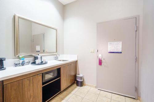 Hampton Inn & Suites Abilene I-20 - image 7