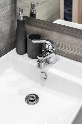 Superior Apartment image 7