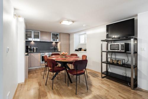 AirHome - Tower Apartment, Tallinn (photo 7)