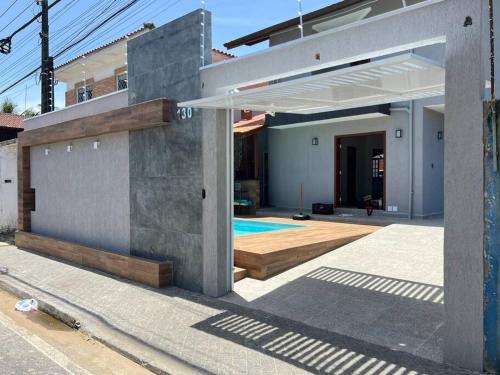 Sobrado c/ piscina 100m da praia Sobrado c/ piscina 100m da praia