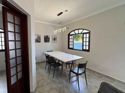 Sobrado c/ piscina 100m da praia Sobrado c/ piscina 100m da praia