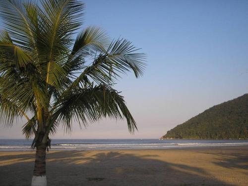 Sobrado c/ piscina 100m da praia Sobrado c/ piscina 100m da praia