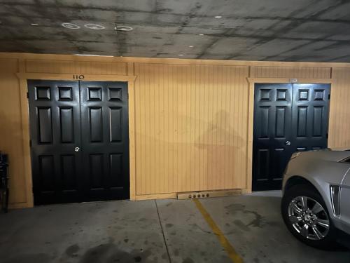 Unique 3BR, 1 of 5 Condos w/Huge Poolside Patio, Steps to Beach & Pier, Gated Unique 3BR, 1 of 5 Condos w/Huge Poolside Patio, Steps to Beach & Pier, Gated