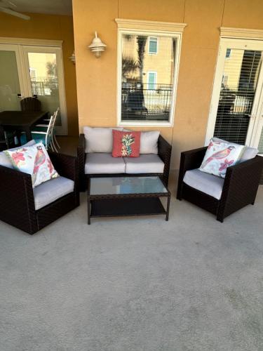 Unique 3BR, 1 of 5 Condos w/Huge Poolside Patio, Steps to Beach & Pier, Gated Unique 3BR, 1 of 5 Condos w/Huge Poolside Patio, Steps to Beach & Pier, Gated