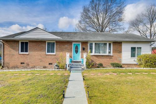 Colonial Heights Home with Large Yard and BBQ Grill! in 殖民高地