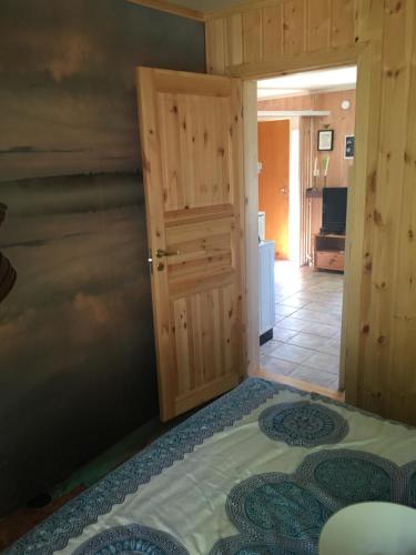 Rønlund Hyttepark/midt-i-garde Rønlund Hyttepark/midt-i-garde