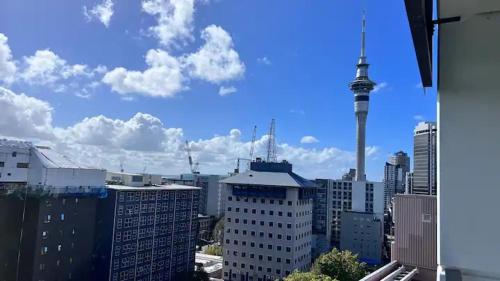 CBD Apartment beside Millennium, Auckland