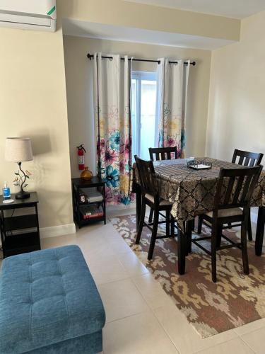 Oceanpointe Villa in 銅木 - 盧西亞