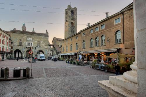 - Near Funicolar - Bergamo Alta Design HOUSE 1, Bergamo (fotografie 2)