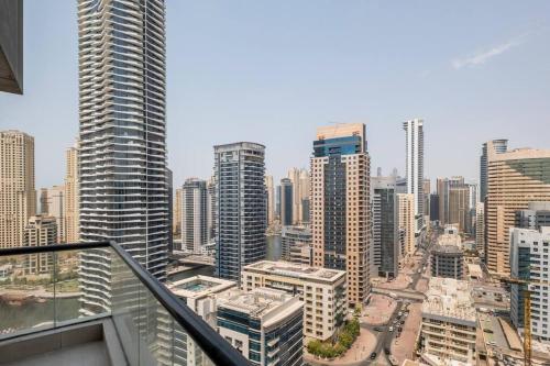 Luxe 2 Bedroom with Full Marina View Near DMCC & JBR - image 13