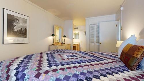 Mammoth West #116 Condo - image 10