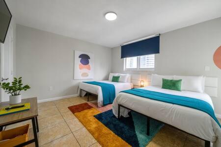 NEW Contempo Condo - Bay Views & All Amenities in Miami, USA