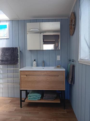 浴室, Marina Vista Cabin in 杜都卡卡