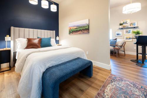 Exterior view of Inn at Gard Public House