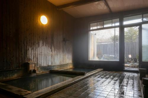 Hot spring bath, Onyado Hisui in Nyukawa