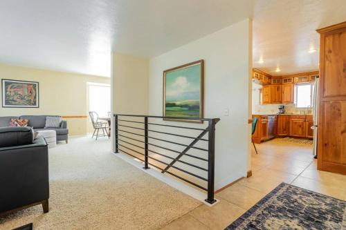 Spacious 6 BR Extended Stay