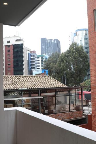 Vatten Studios and Suites by Check in EC