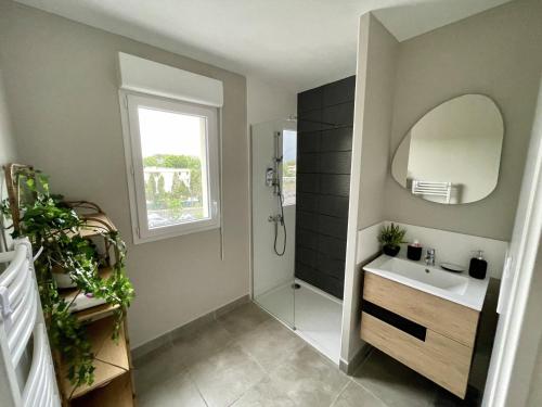 Apartment image 6