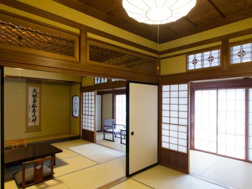 Japanese-Style Room with Shared Bathroom - Non Smoking