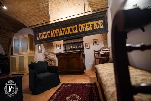 Palazzo Capparucci - Dimora storica - Guest House