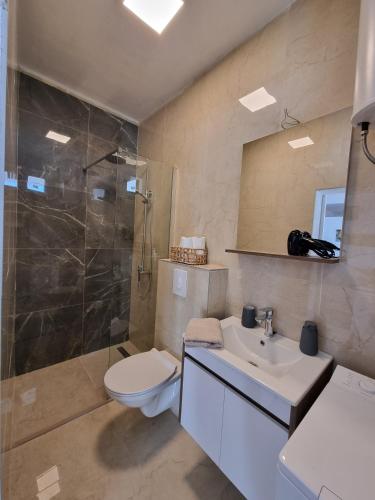 Apartments by the sea Zivogosce - Porat Makarska - 16763 - image 7