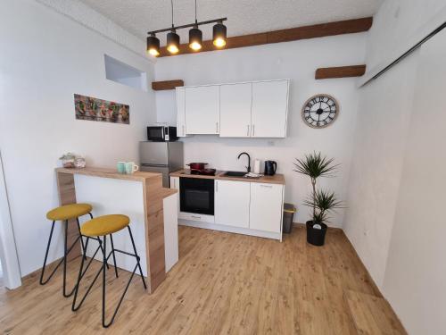 Apartments by the sea Zivogosce - Porat Makarska - 16763 - image 6