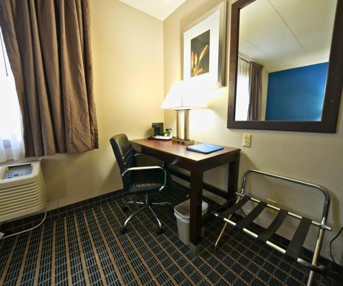 Baymont by Wyndham Marshalltown - image 8