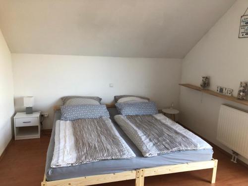 Schöne Ferienwohnung im Voralpenland (Schone Ferienwohnung im Voralpenland) in Pfaffing (Bavaria)