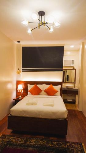 1 queen bed