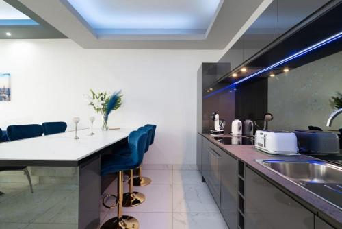 Spacious modern city centre apartment Castle Views, Edynburg (zdjęcie 8)