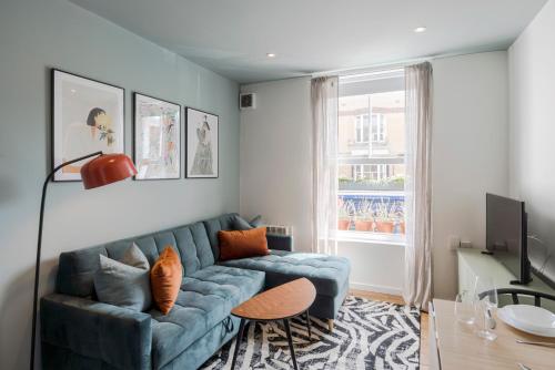 Bijou flat on Broadway Market, Londýn