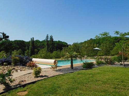 Peldbaseins, LE HANGAR AVEC PISCINE EN DORDOGNE in Castelnaud-la-Chapelle
