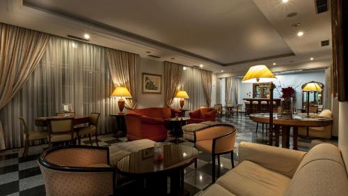 Hotel Metropole - image 3