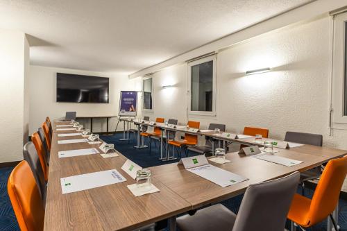 Hotel Kyriad Saint Quentin - image 41