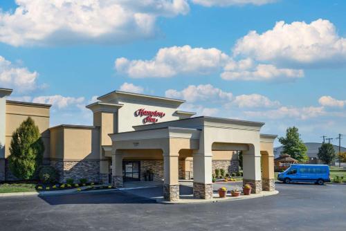 Hampton Inn By Hilton Evansville Airport