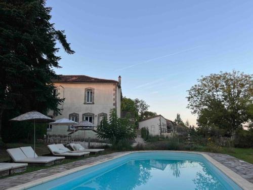 Maison Favori gîte à louer Le Beugnon