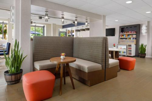 Hampton Inn Ft. Lauderdale-Cypress Creek in Fort Lauderdale, USA