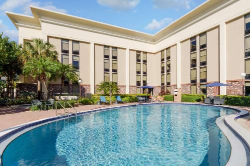 View, Hampton Inn Ft. Lauderdale-Cypress Creek in Pompano Beach