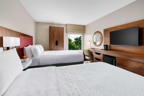 Hampton Inn Ft. Lauderdale-Cypress Creek in Pompano Beach