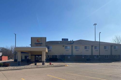 Comfort Suites Peoria I-74 in Peoria, USA