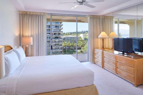 Aston at The Whaler on Kaanapali Beach Room Type - 1-Bedroom 2-Bath Ocean View Suite