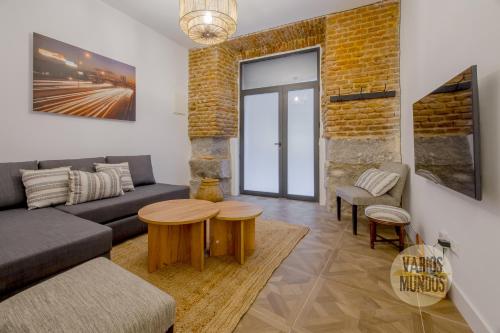 Wonderful Apt 8pax en Infante-Plaza de Santa Ana