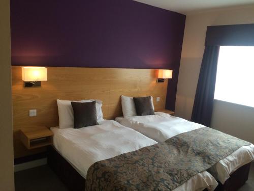 Twin room, classic
