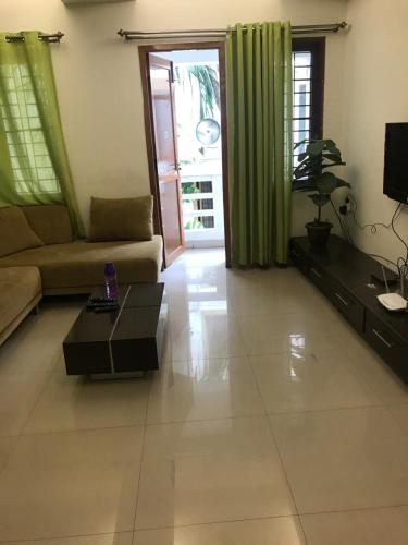 independent luxury velachery