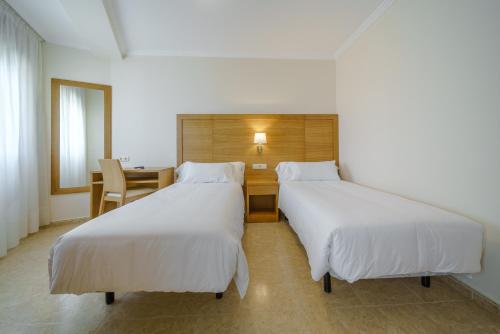 Hotel El Puente - image 12