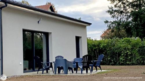Facilities, Breakislebed 3 Maisons CHU LIMOGES in Limoges