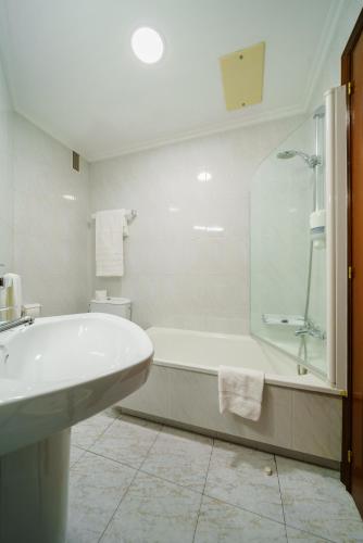 Hotel El Puente - image 10