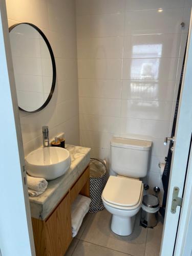 One-Bedroom Apartment image 10